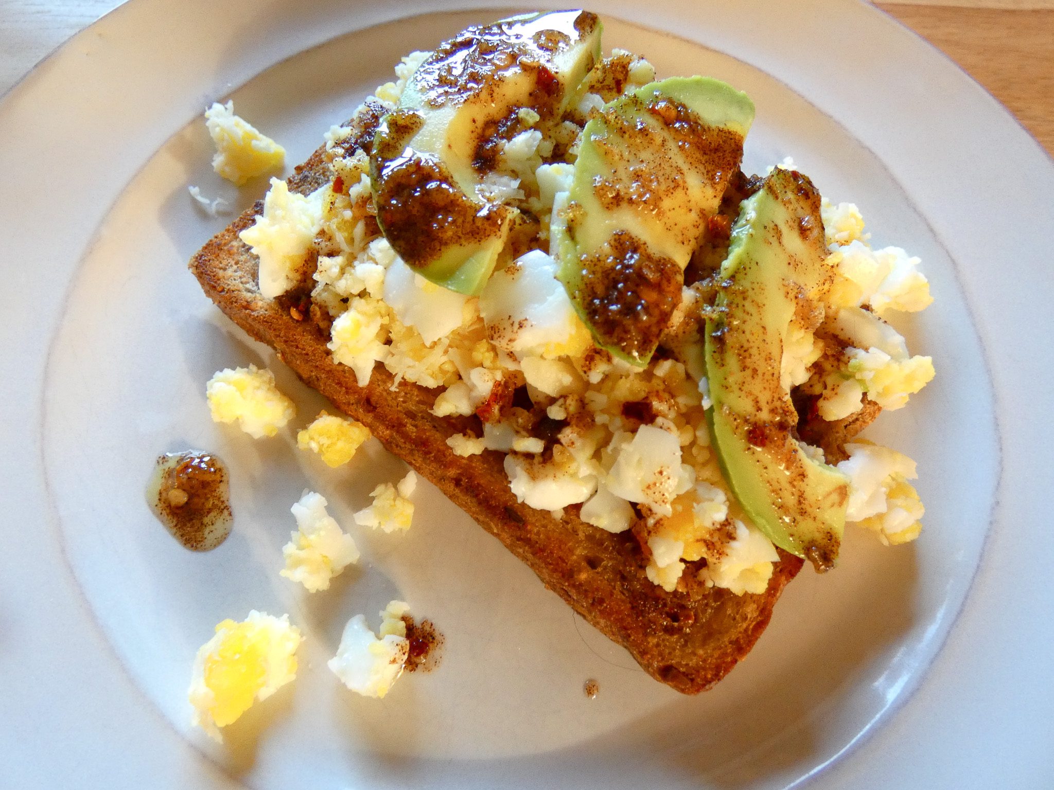 Simple Cheesy Eggs on Toast Entertaining the RV Life
